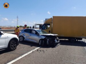 Accidente en la A-7 a su paso por El Puig